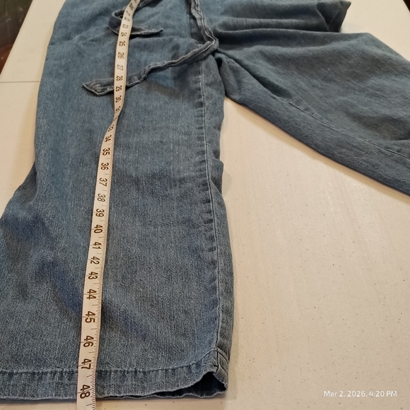 Light Denim Chambray Jumpsuit Knotted Strap Belt Women Medium 100% Cotton - Picture 12 of 12